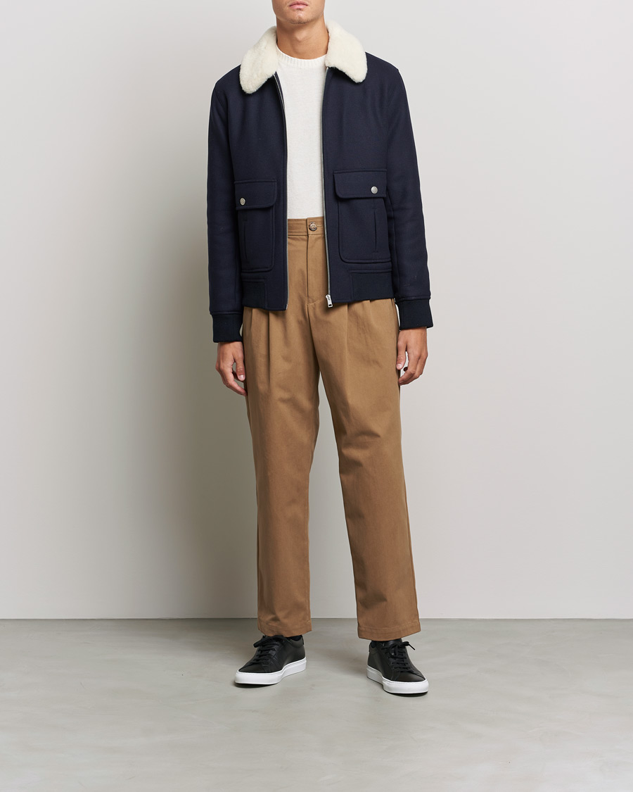 Herr | Byxor | A.P.C. | Eddy Pleated Chinos Tobacco