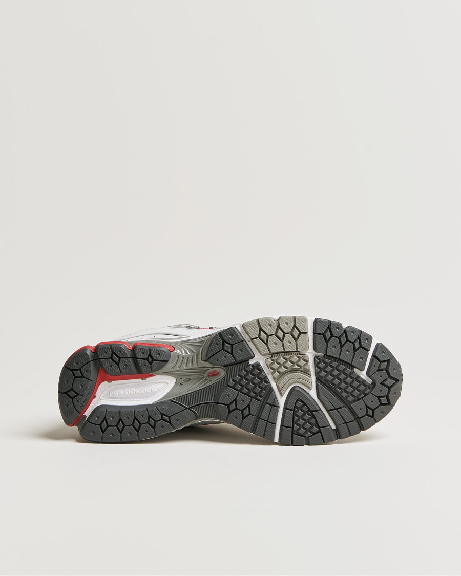 Herr | New Balance M2002R Sneaker Silver Metallic | New Balance | M2002R Sneaker Silver Metallic