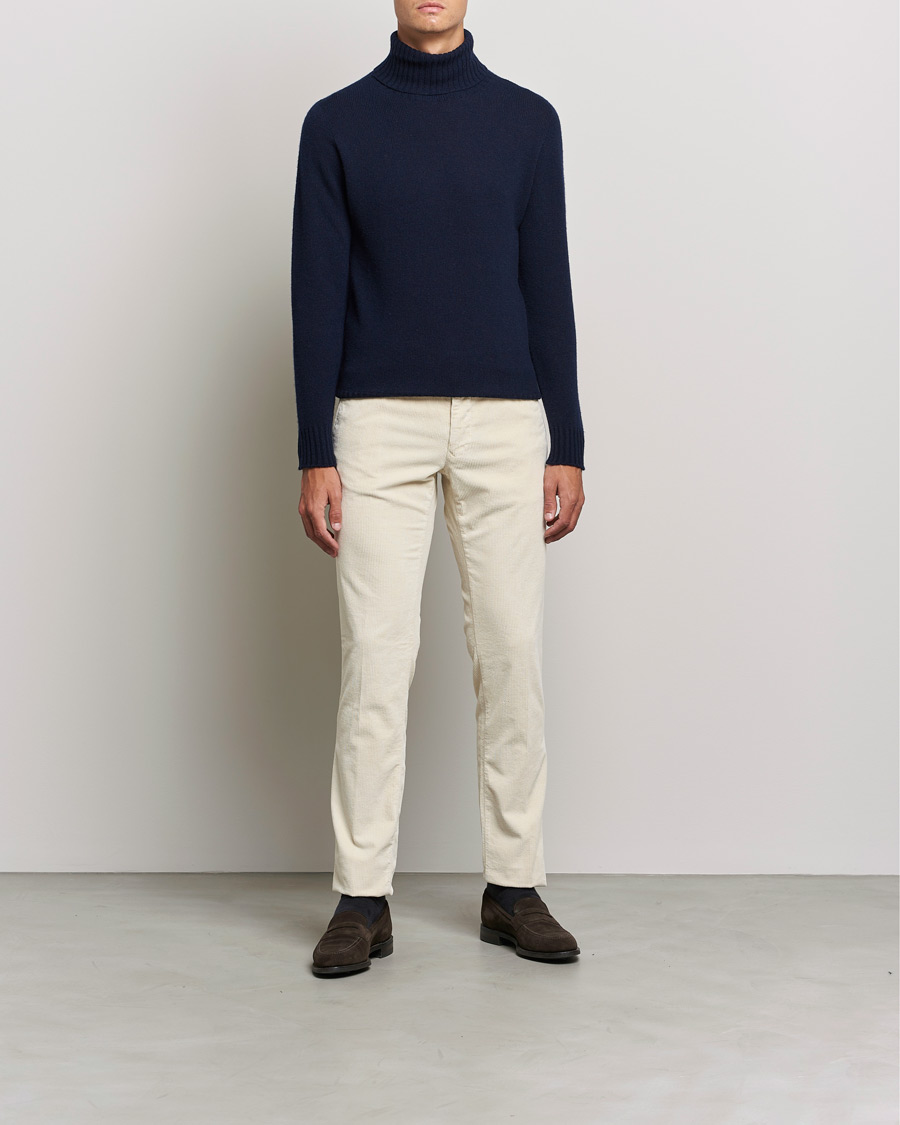Herr | Tröjor | Altea | Wool/Cashmere Turtleneck Sweater Navy