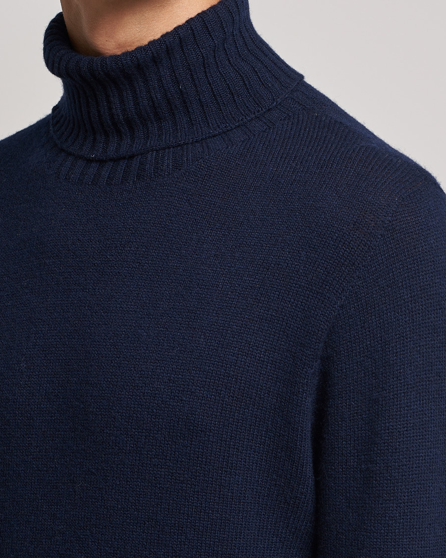 Herr | Tröjor | Altea | Wool/Cashmere Turtleneck Sweater Navy