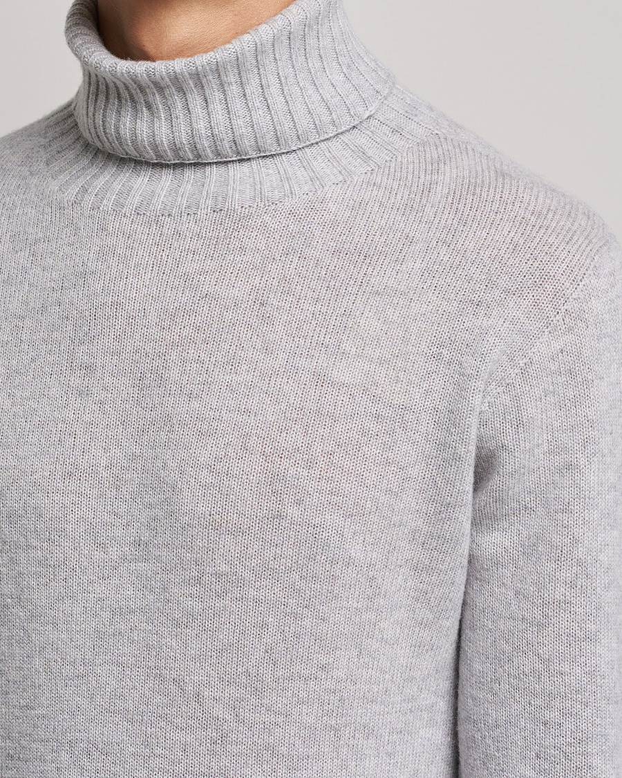 Herr | Tröjor | Altea | Wool/Cashmere Turtleneck Sweater Light Grey