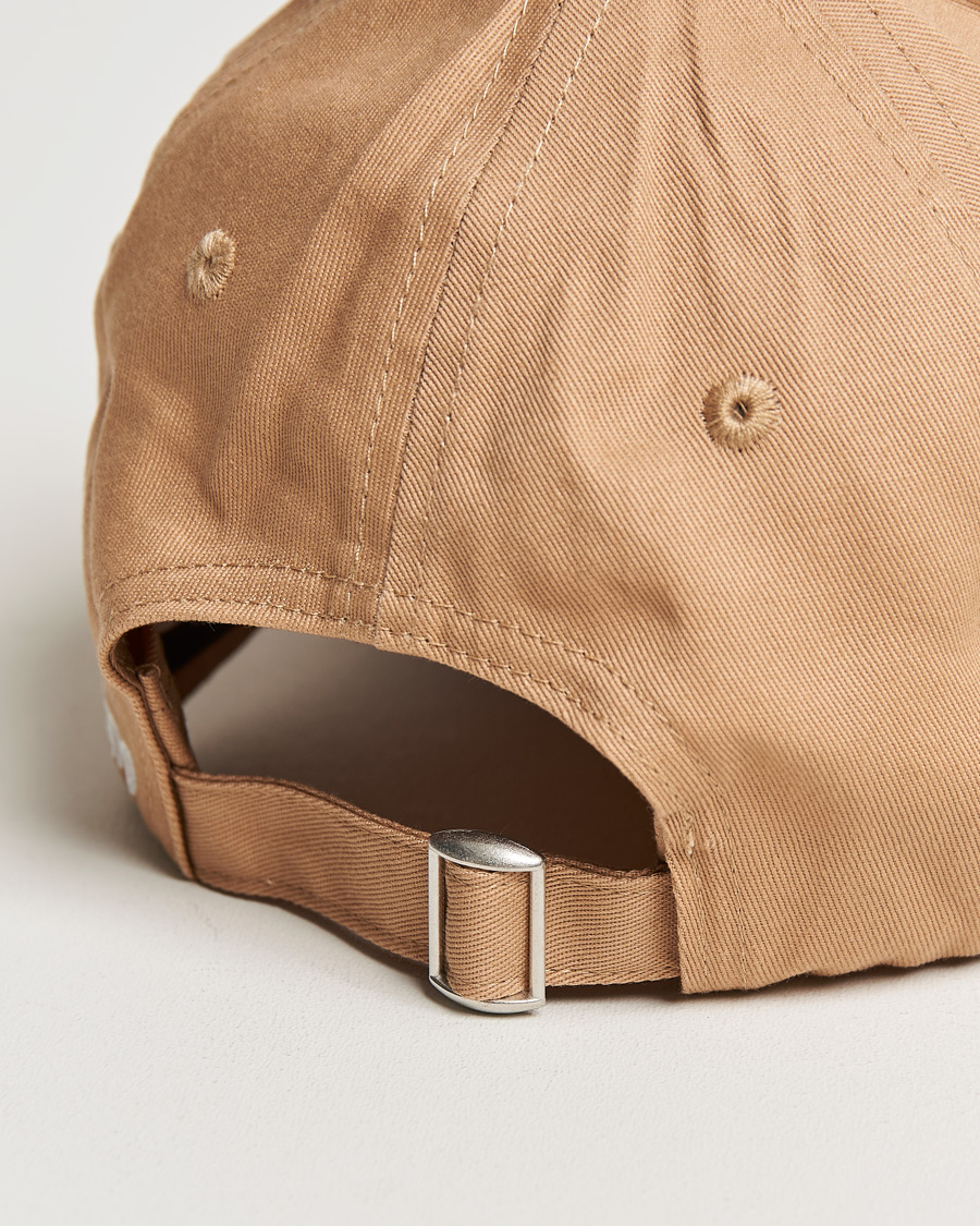 Herr | Axel Arigato Varsity Cap Camel | Axel Arigato | Varsity Cap Camel