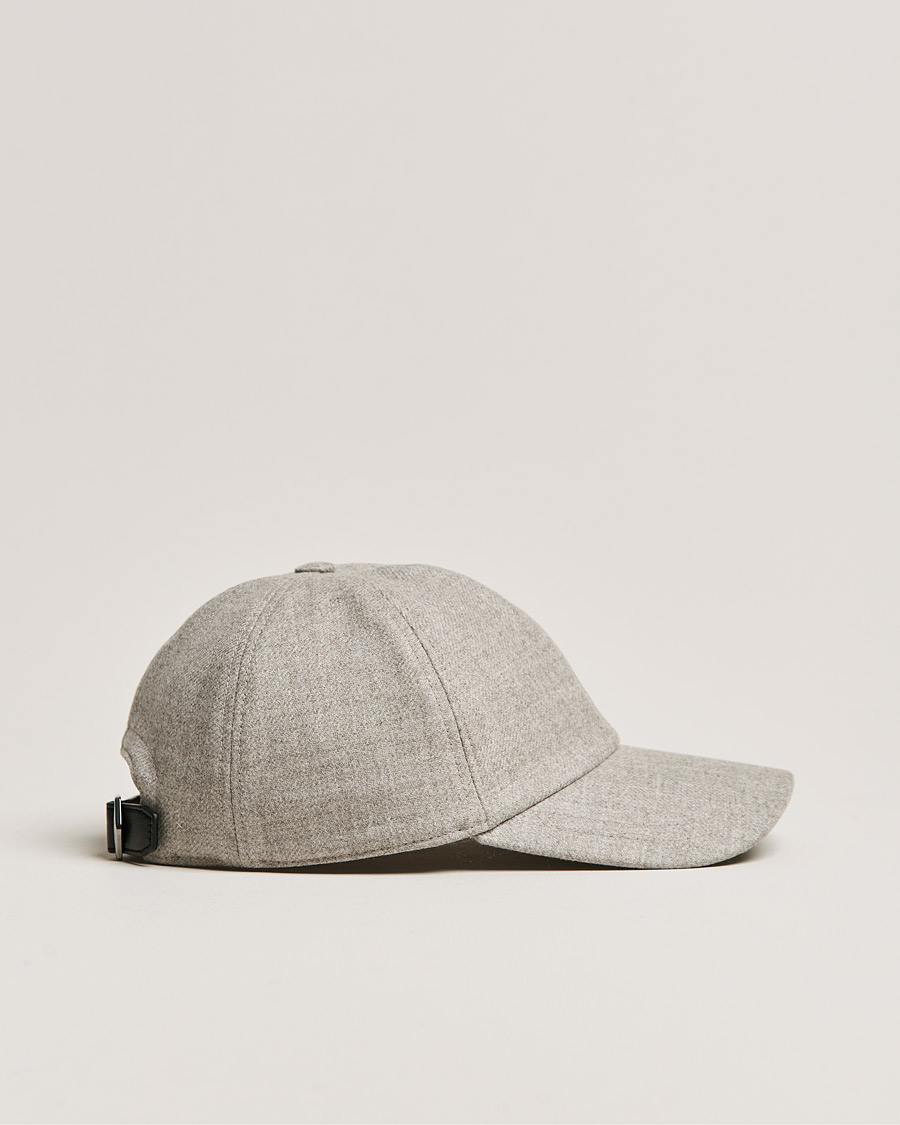 Herr | Brioni Cashmere Flannel Baseball Cap Light Grey | Brioni | Cashmere Flannel Baseball Cap Light Grey