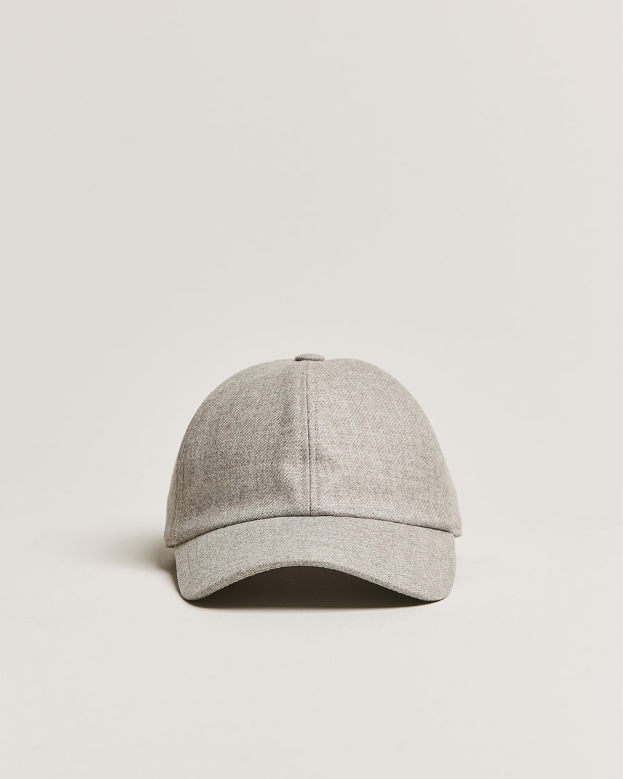 Herr | Brioni Cashmere Flannel Baseball Cap Light Grey | Brioni | Cashmere Flannel Baseball Cap Light Grey