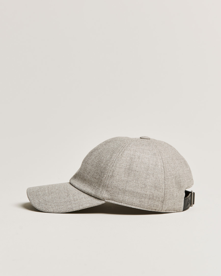 Herr | Brioni Cashmere Flannel Baseball Cap Light Grey | Brioni | Cashmere Flannel Baseball Cap Light Grey