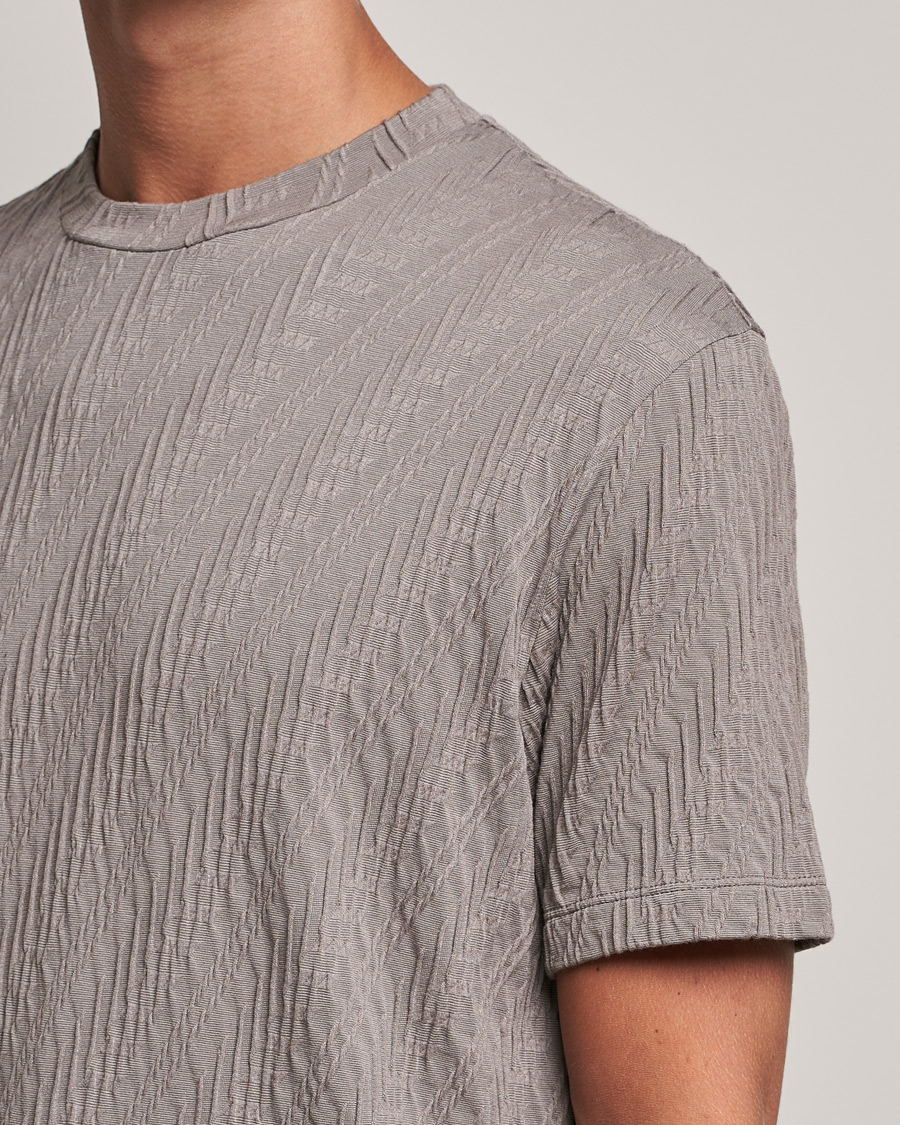 Herr | T-Shirts | Giorgio Armani | Cashmere Blend Chevron T-Shirt Beige
