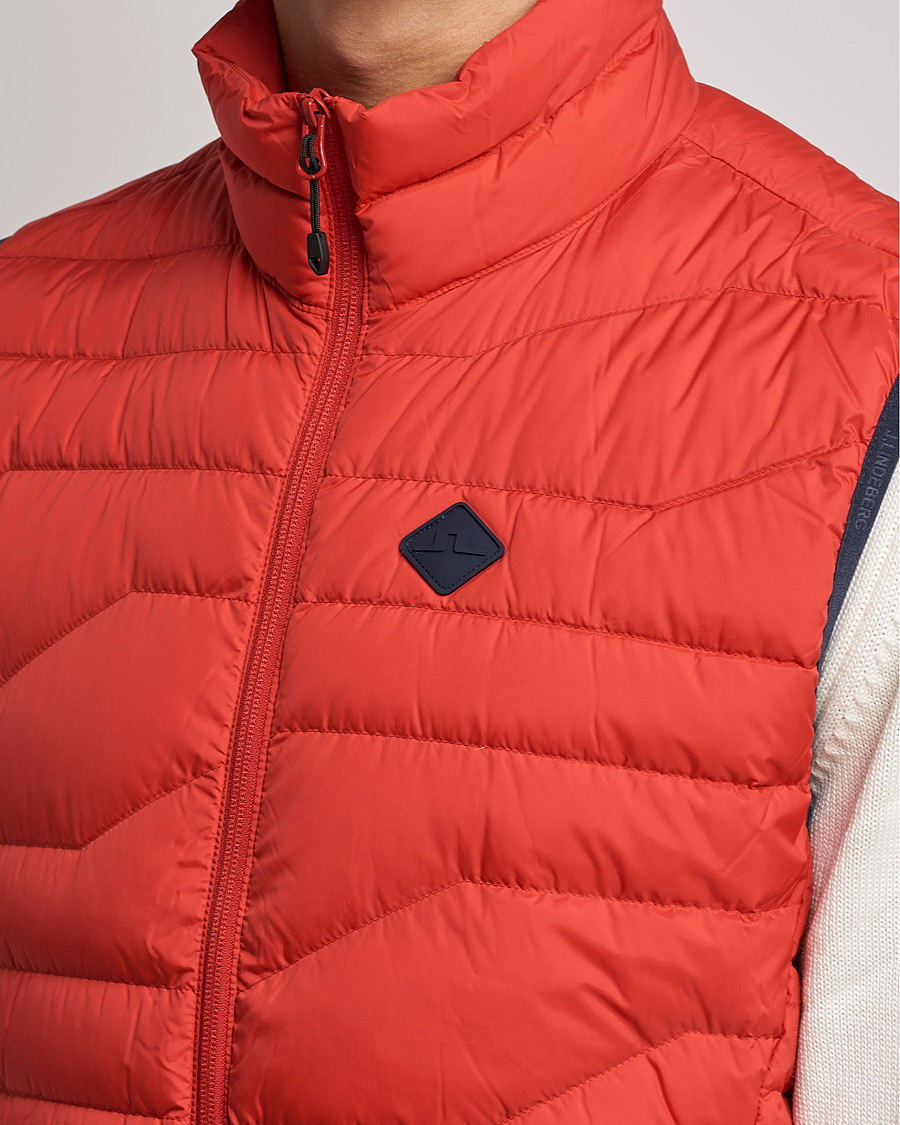 Herr | Jackor | J.Lindeberg | Cliff Light Down Vest Barbados Cherry