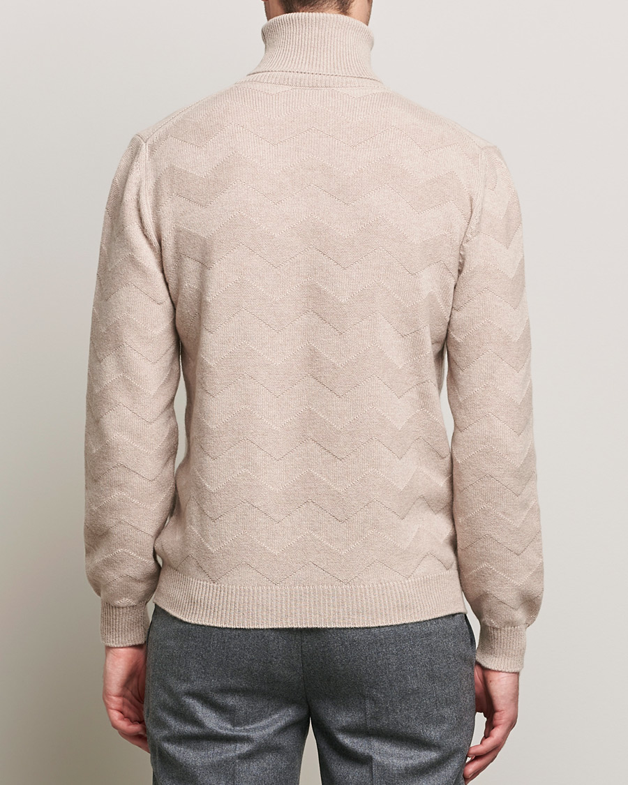 Herr | Tröjor | Kiton | Cashmere Zig Zag Turtleneck Beige