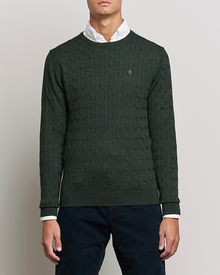 Herr | Avdelningar | Morris | Merino Cable Crew Neck Olive