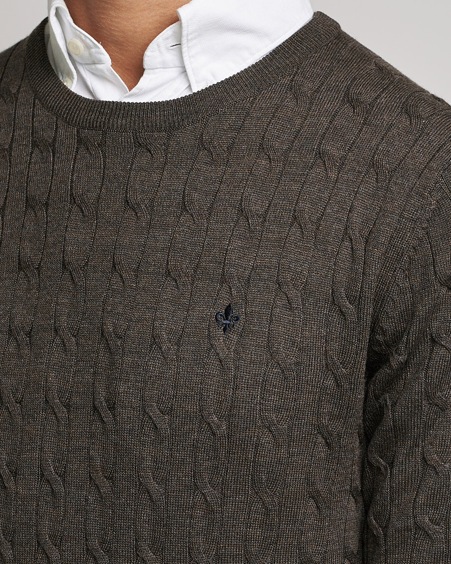 Herr | Tröjor | Morris | Merino Cable Crew Neck Dark Brown