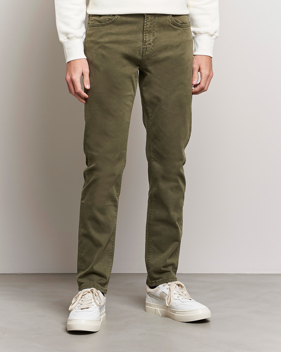 Herr | 5-ficksbyxor | Morris | James Brushed Chinos Olive