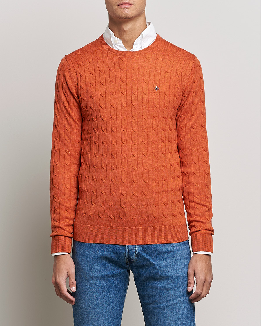 Herr | Tröjor | Morris | Merino Cable Crew Neck Pullover Orange