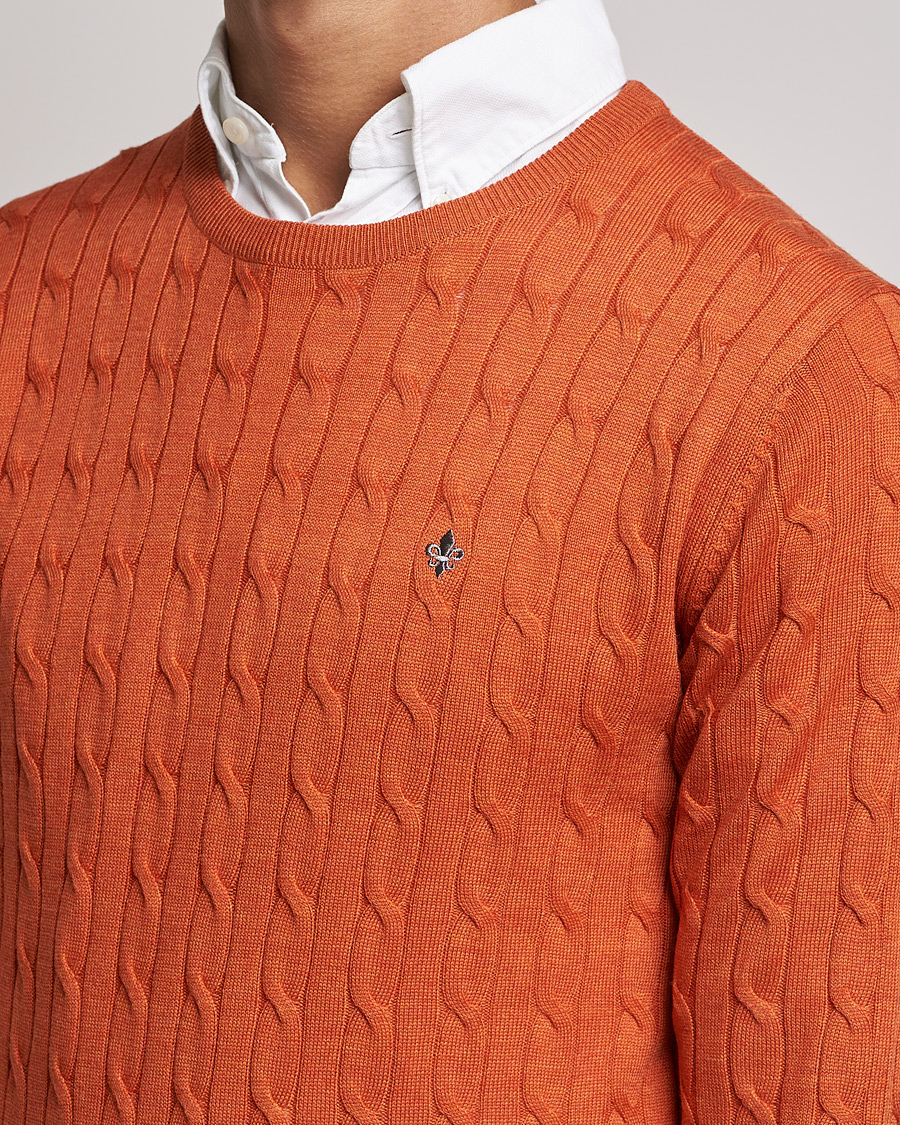 Herr | Tröjor | Morris | Merino Cable Crew Neck Pullover Orange
