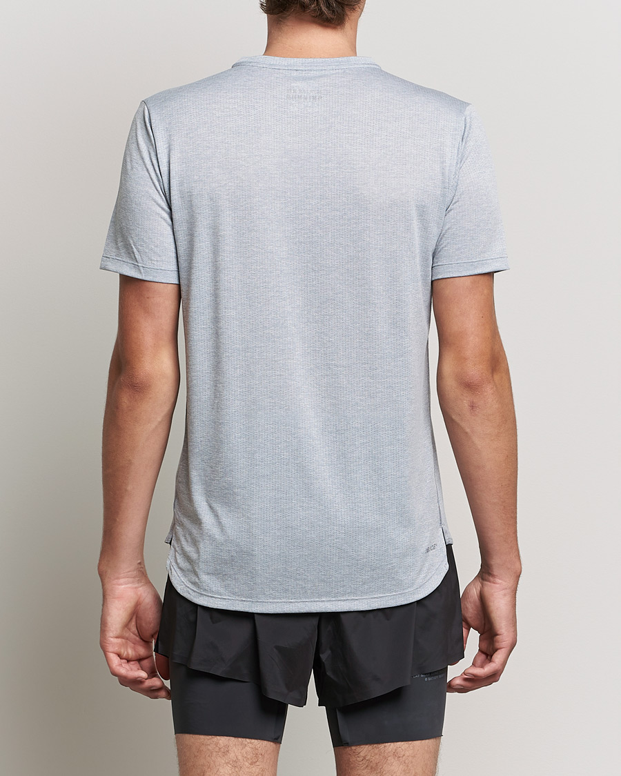 Herr | T-Shirts | New Balance Running | Impact Run Short Sleeve T-Shirt Athletic Grey