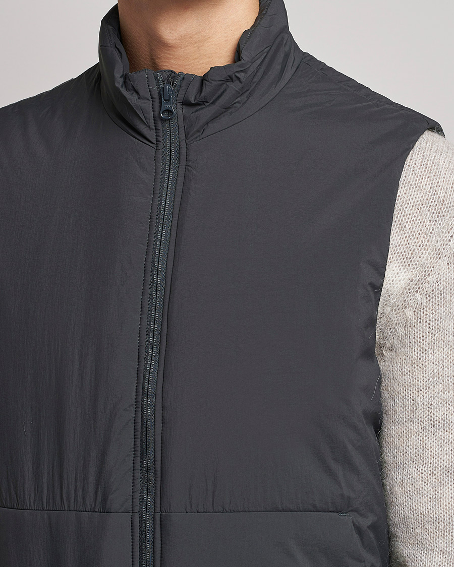 Herr | Jackor | NN07 | Verve Primaloft Vest Dark Army