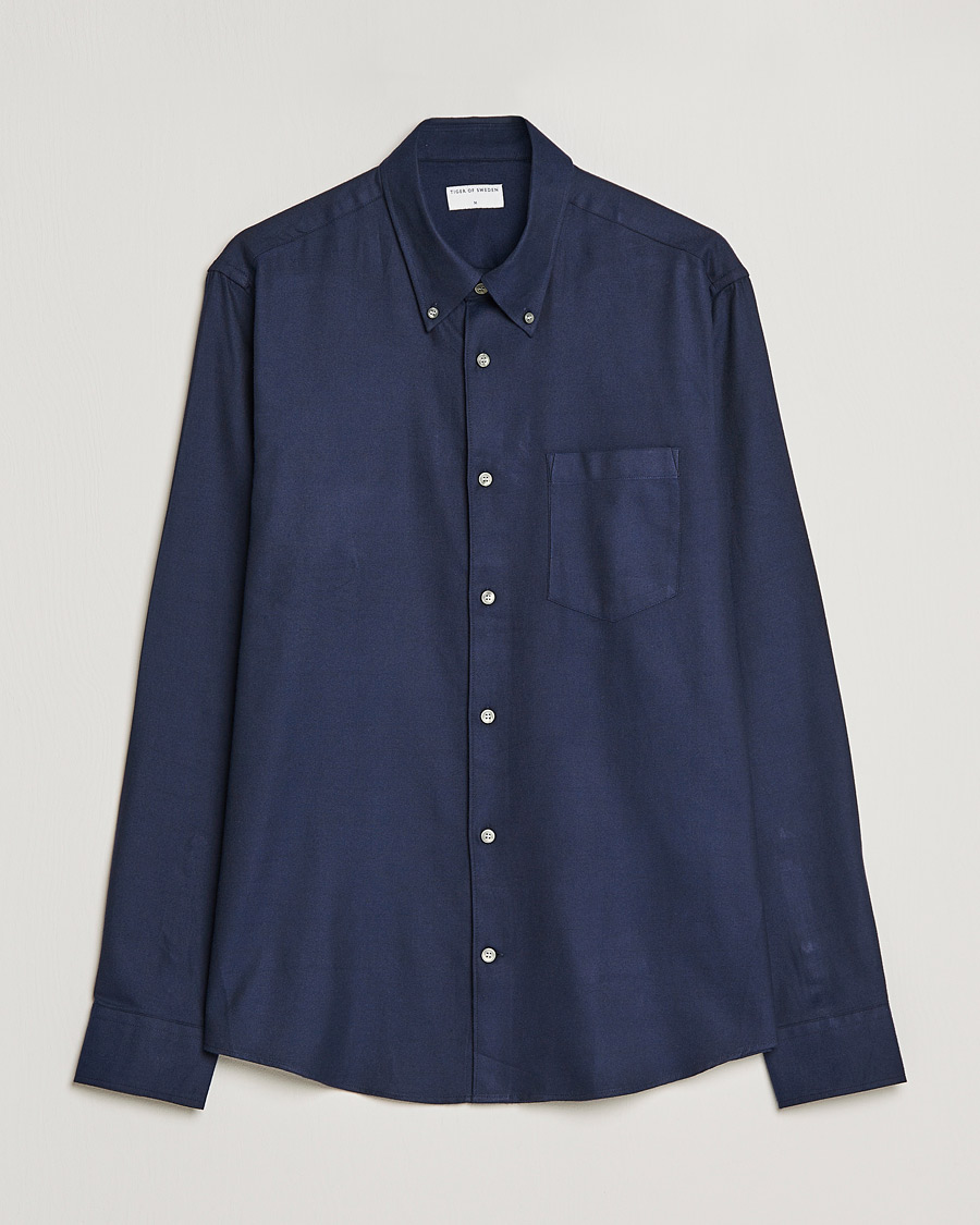 Herr | Skjortor | Tiger of Sweden | Sankt Cotton Shirt Light Ink