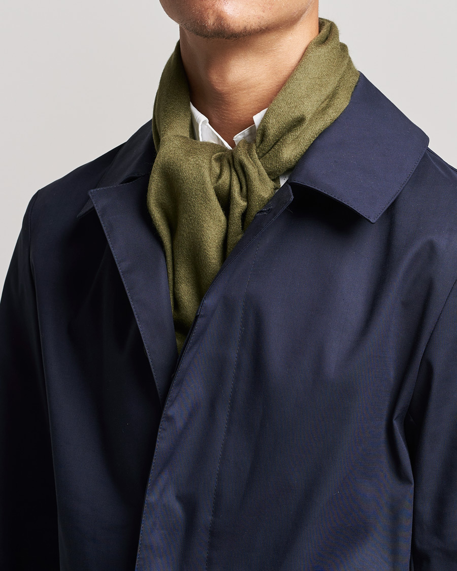 Herr | Scottas Cashmere Scarf Open Green | BOSS BLACK | Scottas Cashmere Scarf Open Green