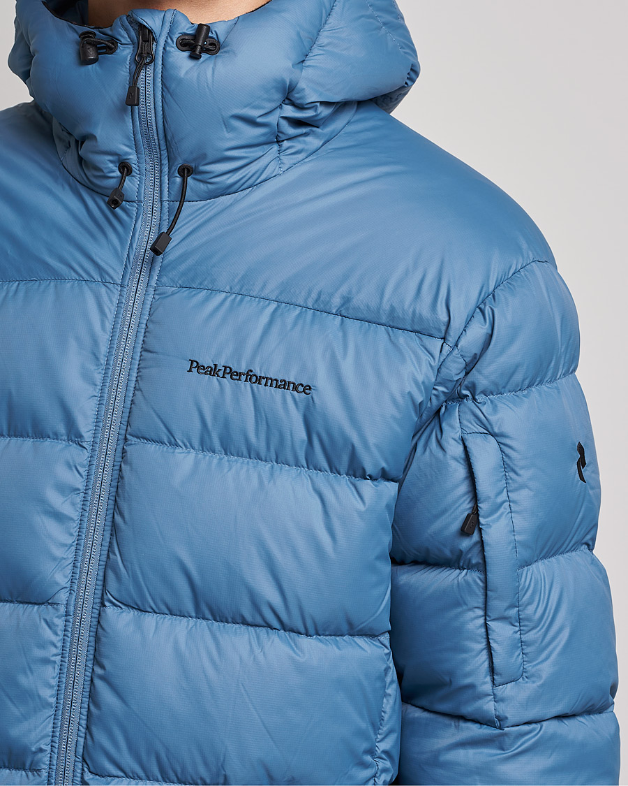 Performance Down Hooded Jacket Shallow | Herr - Care of Carl