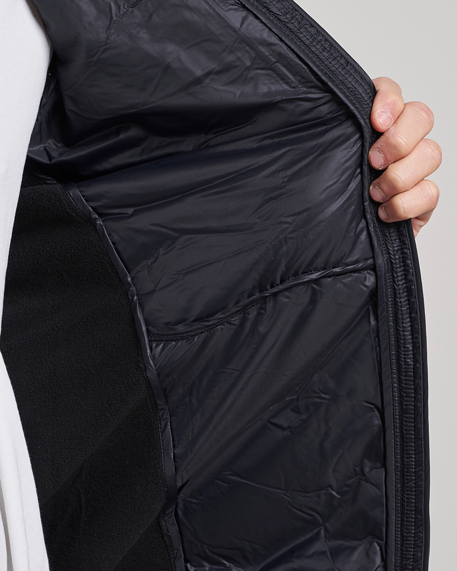 Herr | Jackor | Peak Performance | Helium Down Hybrid Jacket Black