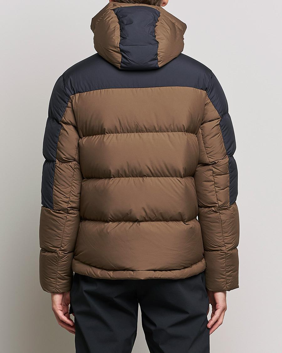 Herr | Jackor | Peak Performance | Rivel Down Seasonal Hooded Jacket Woody Black