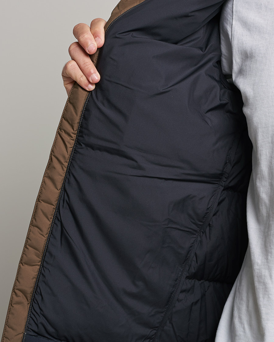 Herr | Jackor | Peak Performance | Rivel Down Seasonal Hooded Jacket Woody Black