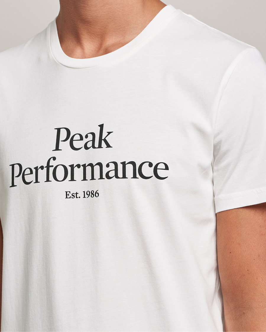 Herr | T-Shirts | Peak Performance | Original Tee Off White