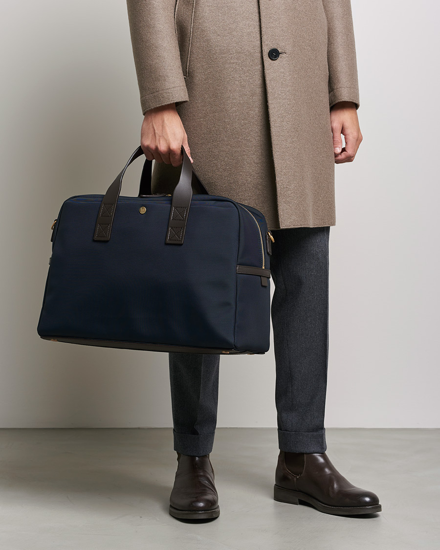 Herr | Mismo M/S Aviator Bag Navy/Dark Brown | Mismo | M/S Aviator Bag Navy/Dark Brown