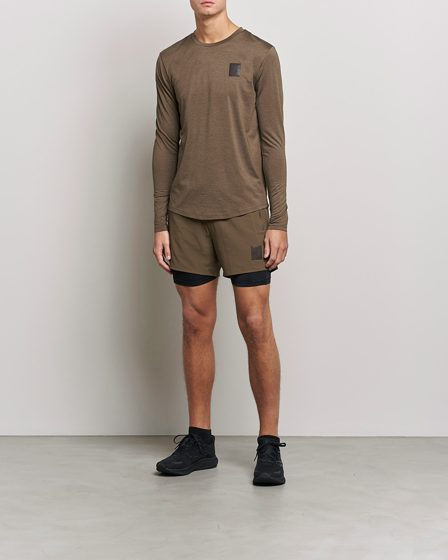 Herr | T-Shirts | NN07 | Pace Long Sleeve T-Shirt Clay