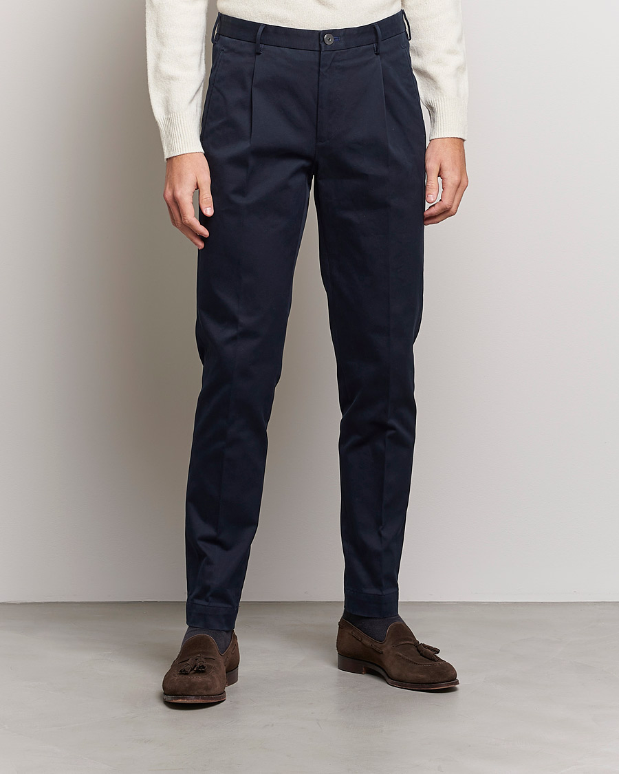 Herr | Byxor | Incotex | Pleated Cotton Stretch Chinos Navy