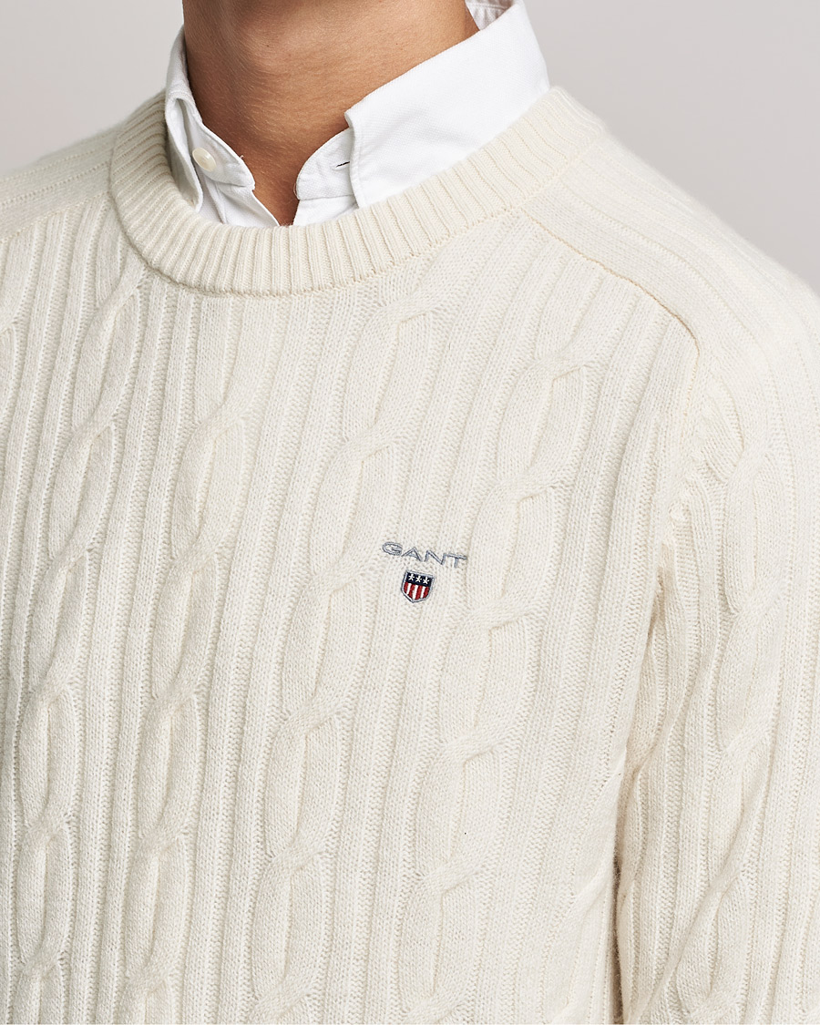 Herr | Tröjor | GANT | Lambswool Cable Crew Neck Pullover Cream
