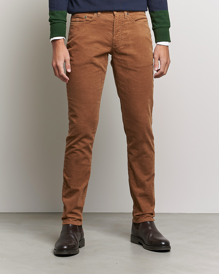 Herr | Byxor | GANT | Hayes Cord Jeans Roasted Walnut