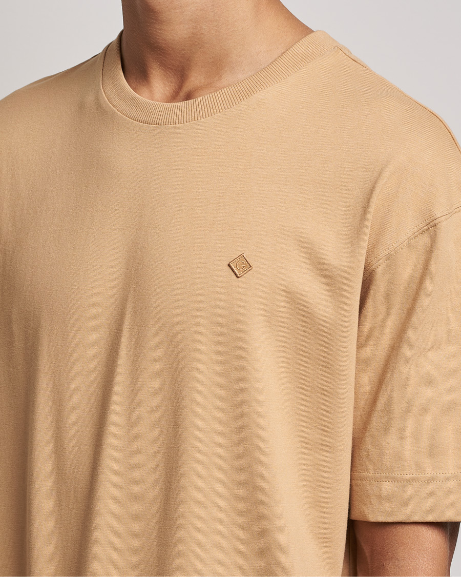 Herr | T-Shirts | GANT | Icon Crew Neck T-shirt Toffee Beige