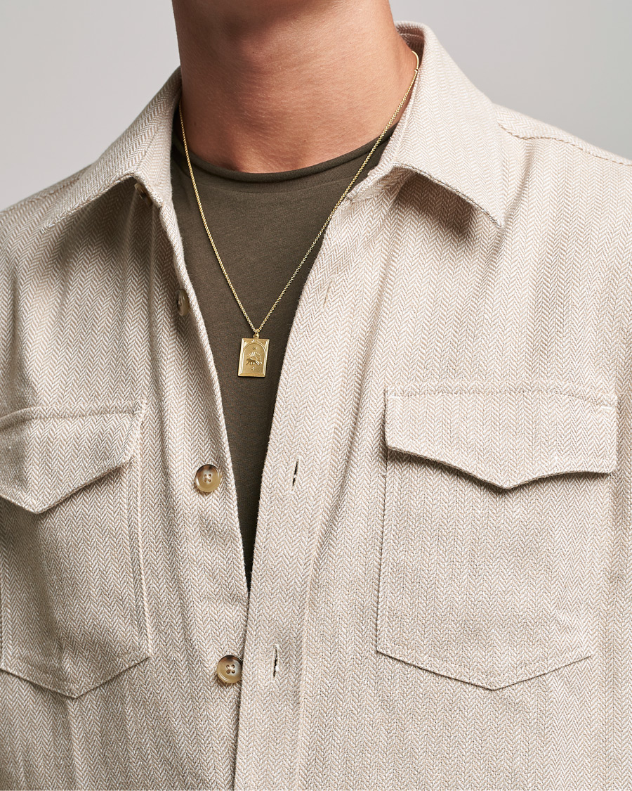 Herr | Tom Wood Tarot Strength Pendant Necklace Gold | Tom Wood | Tarot Strength Pendant Necklace Gold