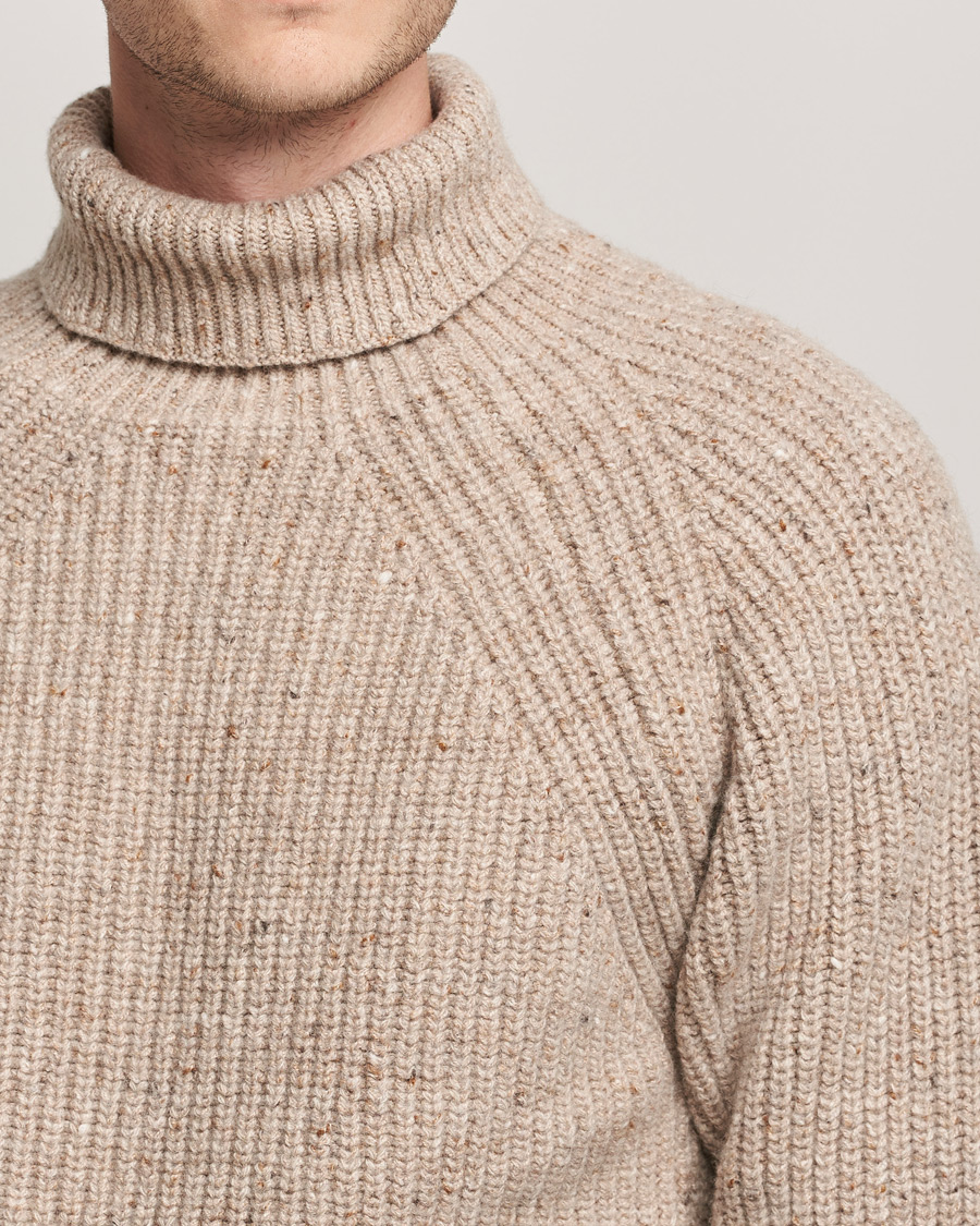 Herr | Tröjor | Inis Meáin | Wool/Cashmere Boatbuilder Turtleneck Beige