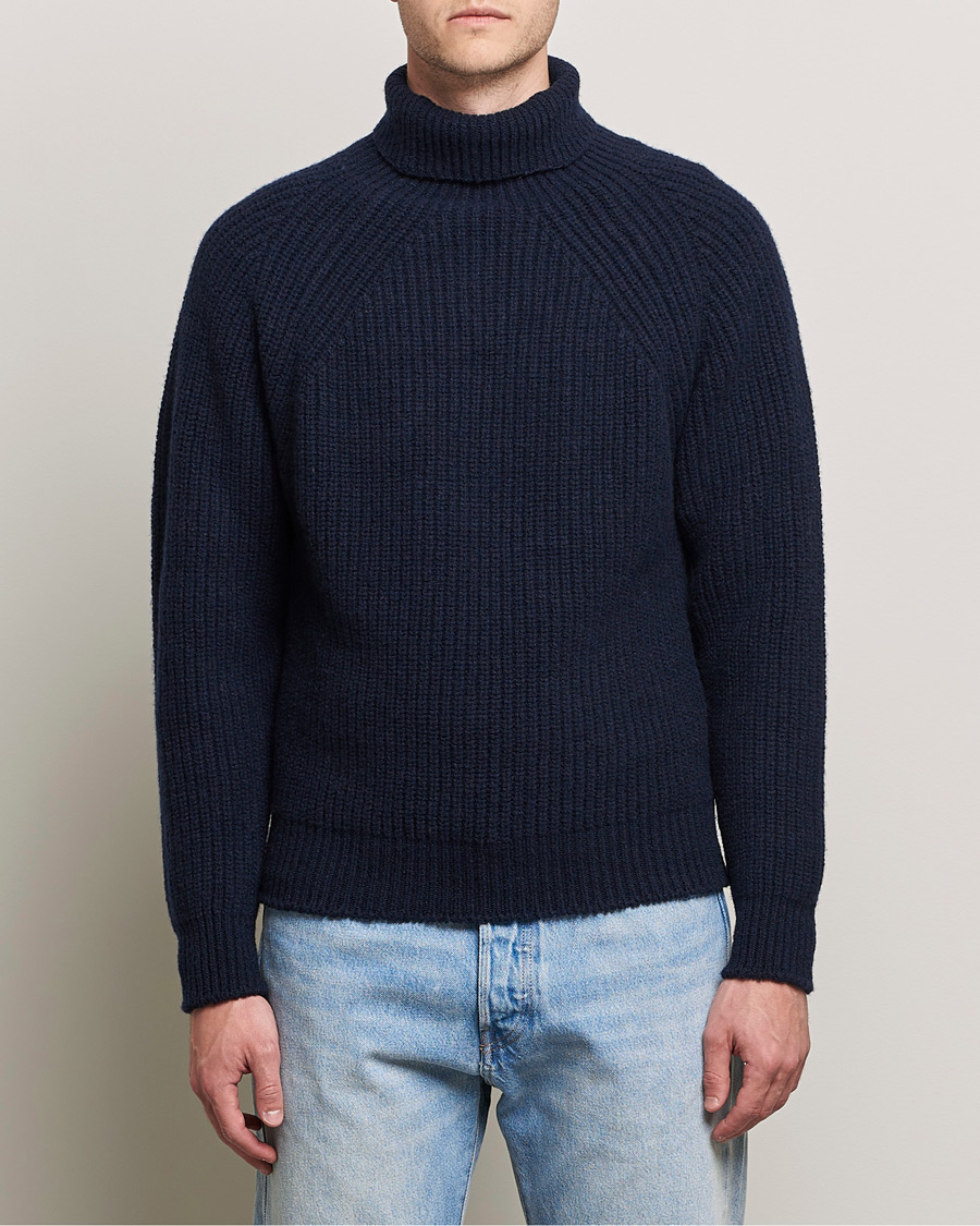 Herr | Tröjor | Inis Meáin | Wool/Cashmere Boatbuilder Turtleneck Navy