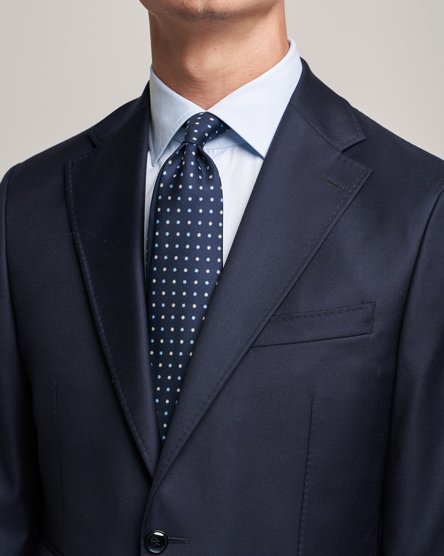 Herr | E. Marinella 3-Fold Flower Silk Tie Navy | E. Marinella | 3-Fold Flower Silk Tie Navy