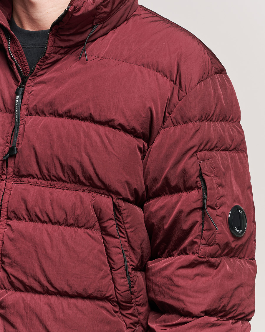 Herr | Jackor | C.P. Company | Eco-Chrome R Lightweight Down Jacket Wine