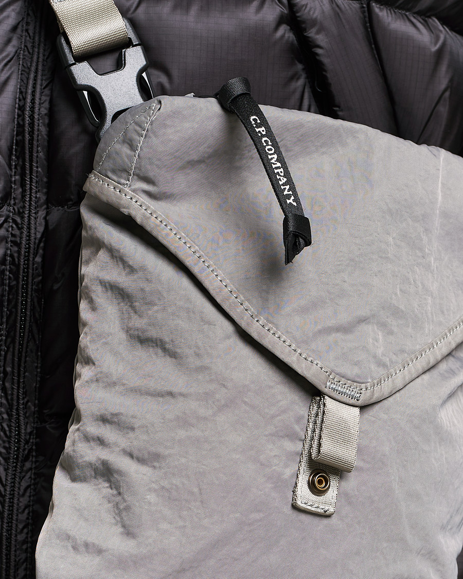 Herr | C.P. Company Nylon B Shoulder Bag Grey | C.P. Company | Nylon B Shoulder Bag Grey