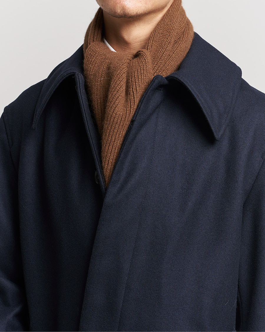 Herr | Halsdukar | Le Bonnet | Lambswool/Caregora Scarf Walnut