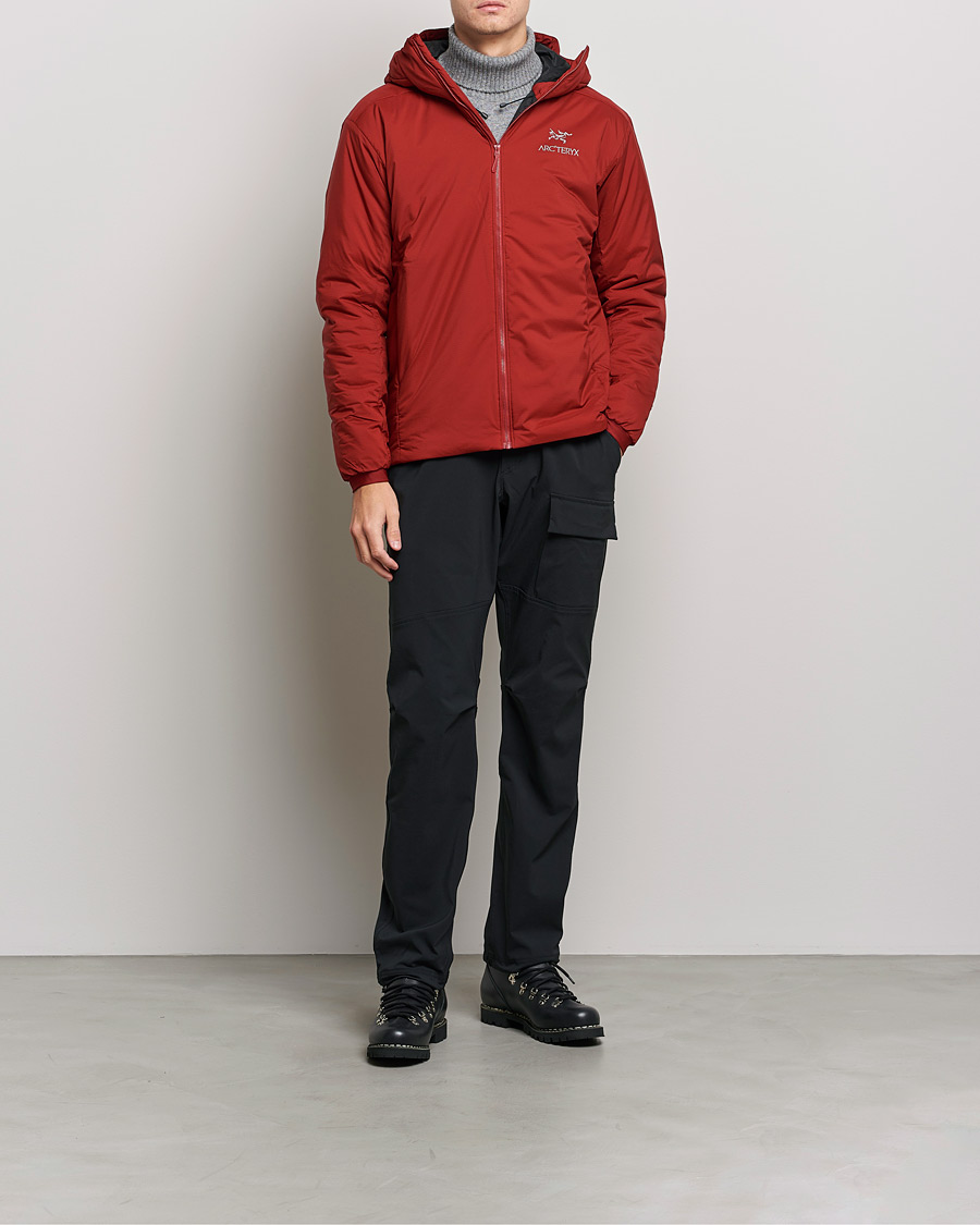 Herr | Jackor | Arc'teryx | Atom AR Hooded Jacket Bordeaux