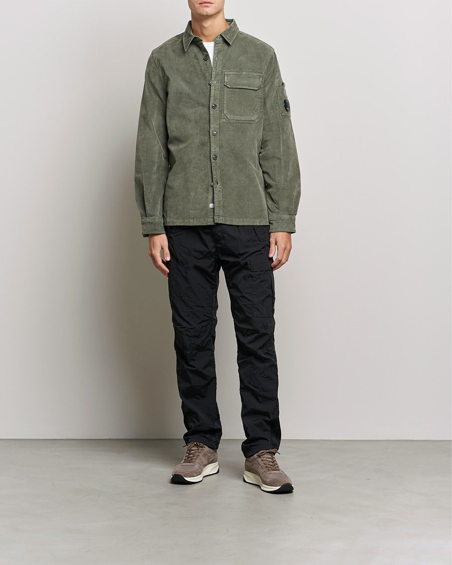 Herr | Skjortor | C.P. Company | Corduroy Lens Overshirt Olive