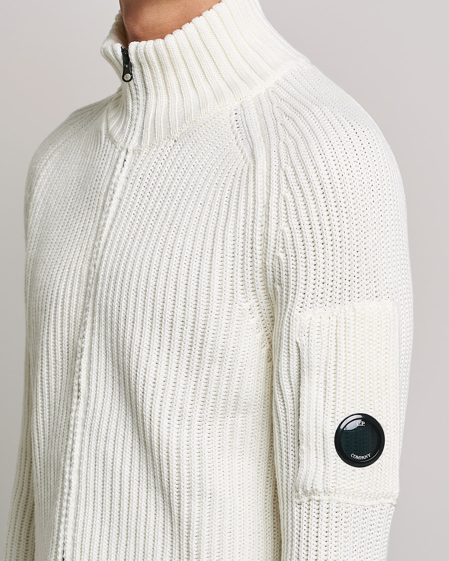 Herr | Tröjor | C.P. Company | Merino Wool Full Zip Lens Cardigan White