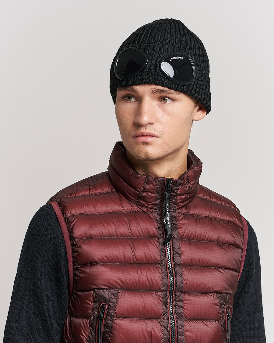 Herr | C.P. Company Knitted Merino Goggle Beanie Black | C.P. Company | Knitted Merino Goggle Beanie Black