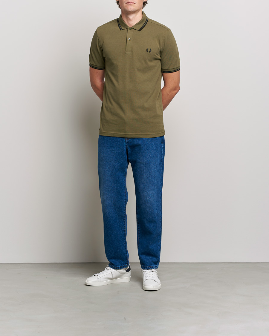 Herr | Pikéer | Fred Perry | Twin Tipped Shirt Uniform Green