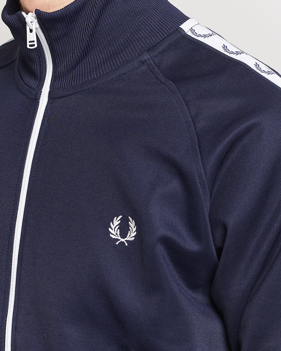 Herr | Tröjor | Fred Perry | Taped Track Jacket Carbon blue