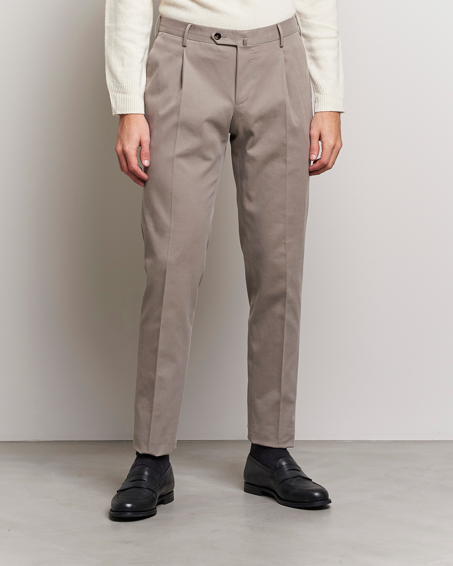 Herr | Byxor | PT01 | Slim Fit Pleated Cotton/Cashmere Chinos Beige