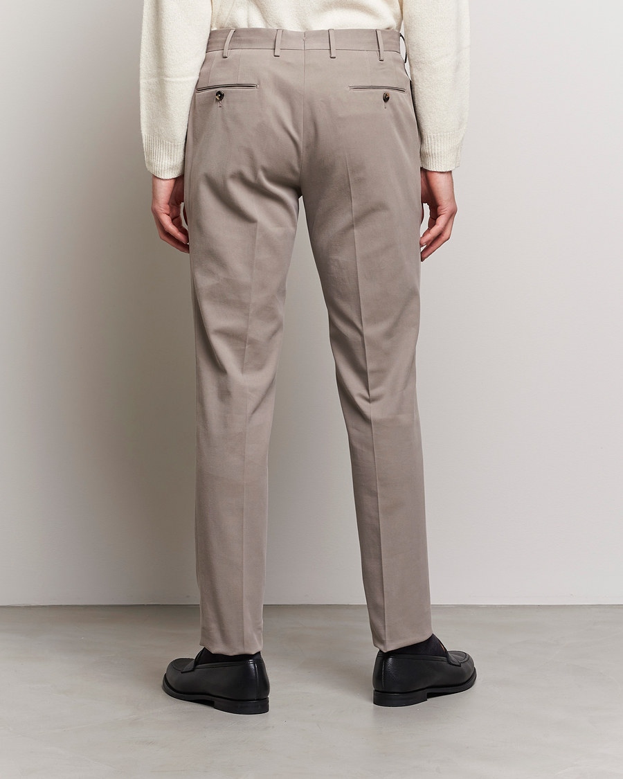 Herr | Byxor | PT01 | Slim Fit Pleated Cotton/Cashmere Chinos Beige