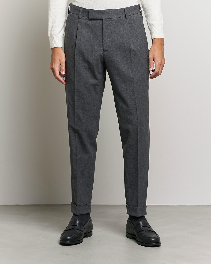 Herr | Byxor | PT01 | Slim Fit Pleated Wool Trousers Dark Grey