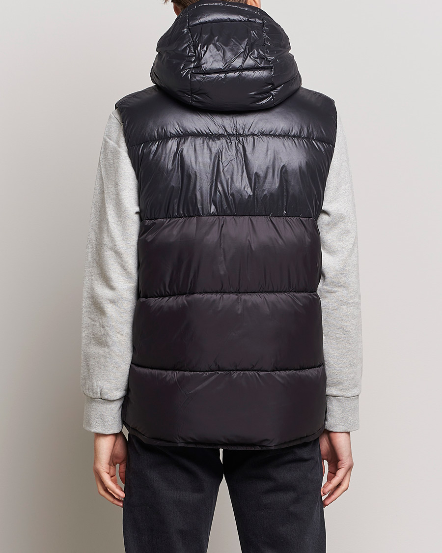 Herr | Västar | Barbour International | Balfour Hooded Gilet Black