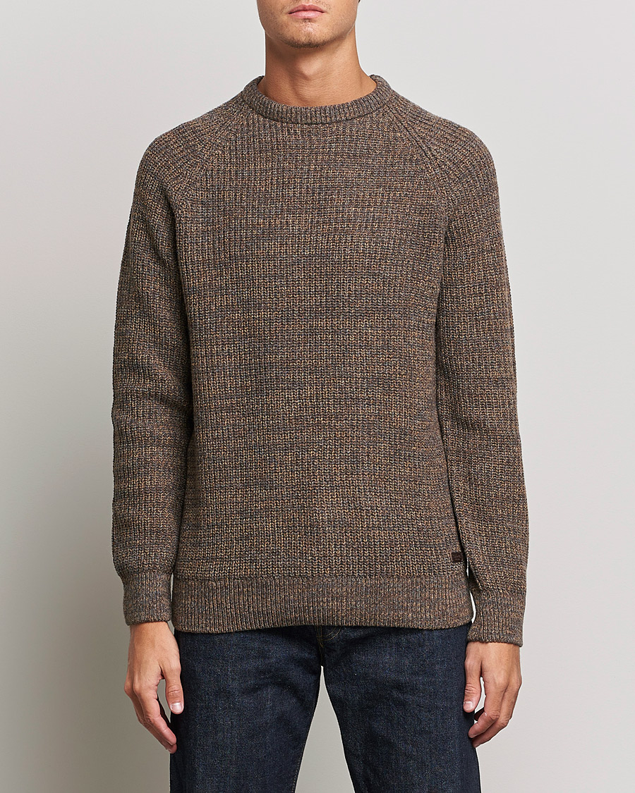 Herr | Stickade tröjor | Barbour Lifestyle | Horseford Knitted Crewneck Sandstone